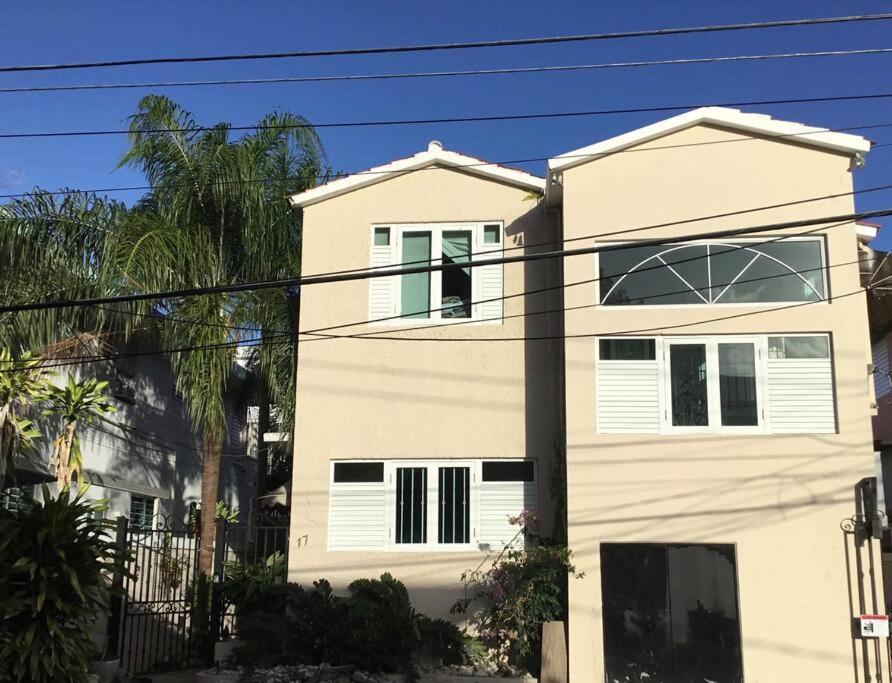 One Bedroom Apt 30 Steps From Prime Beach Generator Parking Included San Juan Exterior foto